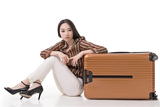 亚洲女性,坐,地上,行李