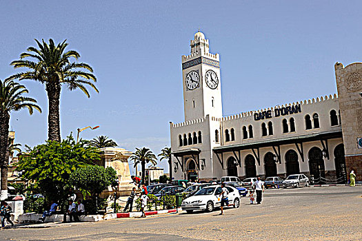 阿尔及利亚,火车站