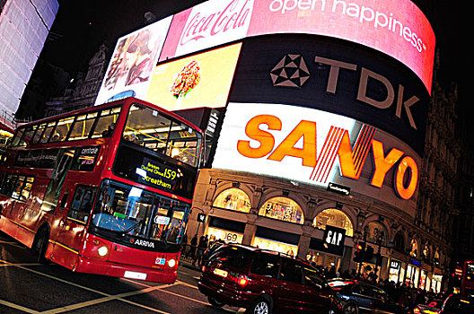 红色,双层巴士,巴士,正面,霓虹,标识,马戏团,夜晚,伦敦,英格兰,英国,欧洲