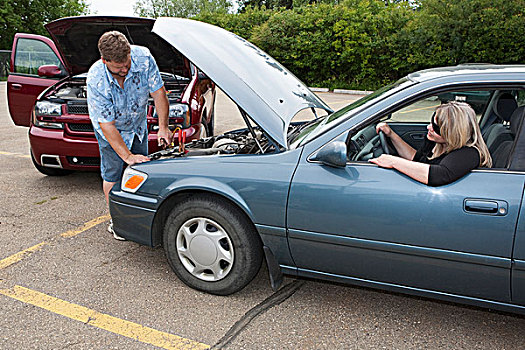 一个,男人,汽车,电池,停车场,艾伯塔省,加拿大