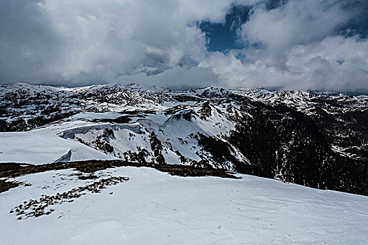 雪山