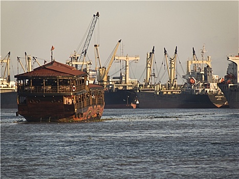 港口,西贡