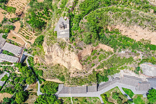 航拍河南巩义石窟寺,巩县石窟