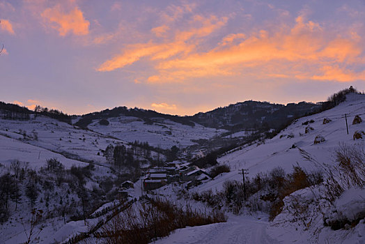 冬季吉林雪村-松岭美景如画