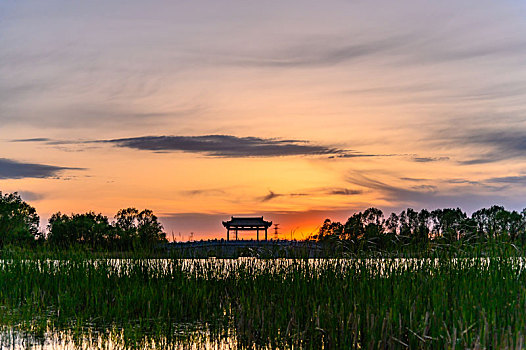 长春北湖国家湿地公园落日景观