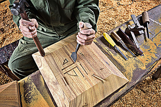 木头,凿子,木匠,工具,锤子,拿着,工作,木质背景