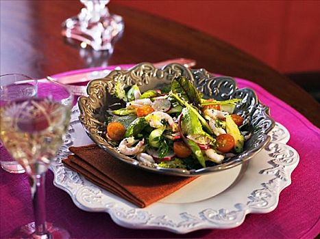 蔬菜沙拉,虾