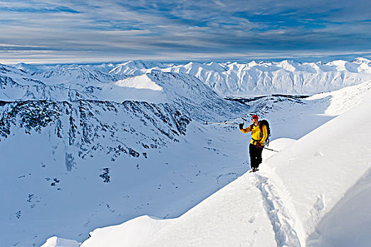滑雪者,高,滑雪,陡峭,西南方,脸,山,科奈山地,冬天,阿拉斯加