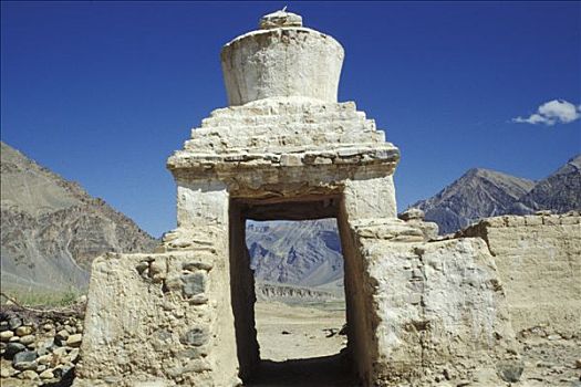 喜马拉雅山,印度,圣骨冢,乡村