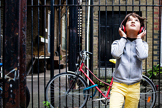 男孩,听歌,耳机,自行车,背景