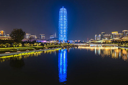 中国河南省郑州市中央商务区夜景