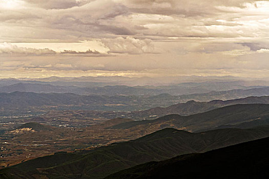 大理,鸡足山风光