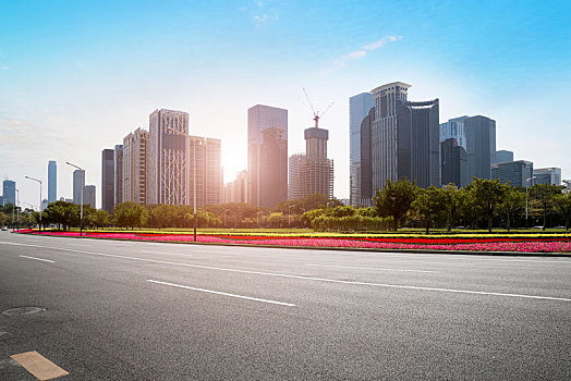 深圳城市道路和建筑景观天际线