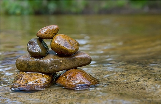 平衡性,石头