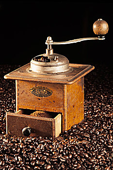 老,咖啡研磨机,木头,咖啡豆