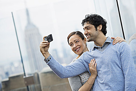 纽约,眺望台,远眺,帝国大厦,年轻,情侣,照相,手机