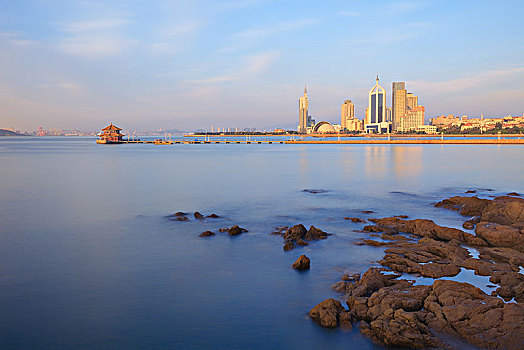 山东青岛前海湾