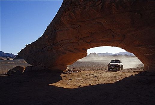 岩石构造,费赞,利比亚