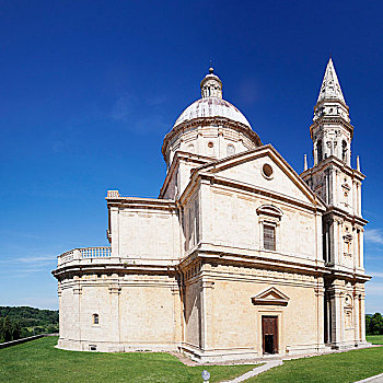 教堂,蒙蒂普尔查诺红葡萄酒,托斯卡纳,锡耶纳省,意大利,欧洲