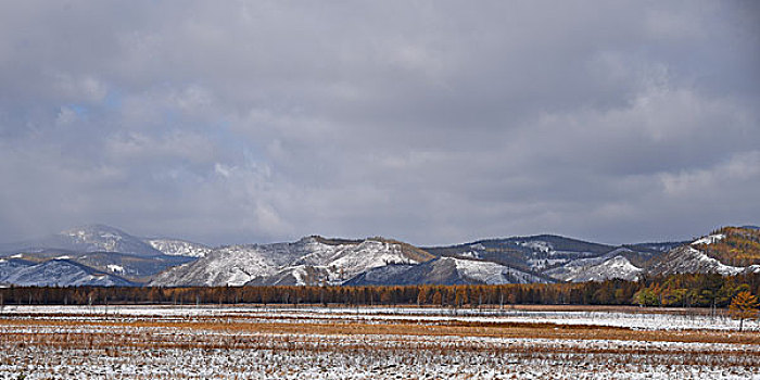 阿尔山雪景