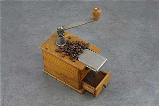 老式,咖啡研磨机,研磨,抽屉,满,新鲜,地面,咖啡