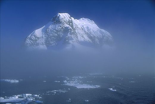 顶峰,出现,晨雾,雷麦瑞海峡,南极半岛,南极