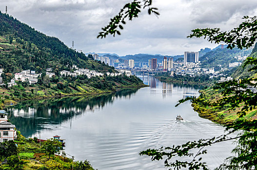 贵州沿河,风雨乌江沿河城