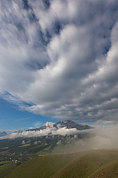 青海祁连县卓尔山