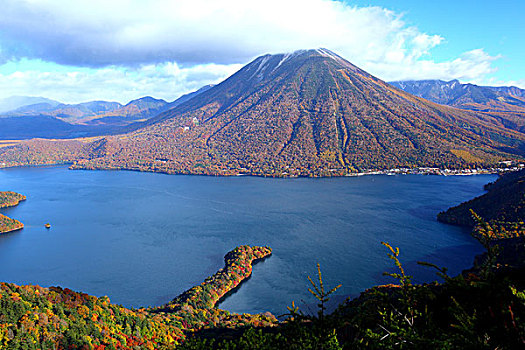 山,水塘,秋天