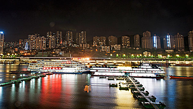 重庆朝天门码头夜景