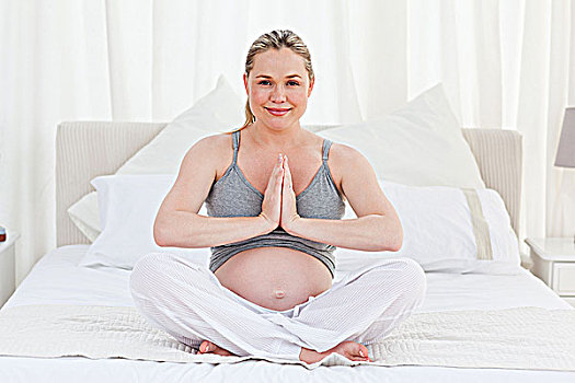 孕妇,练习,瑜珈,床