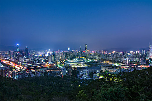 笔架山公园观笔冠峰景台拍摄深圳福田区高楼大厦