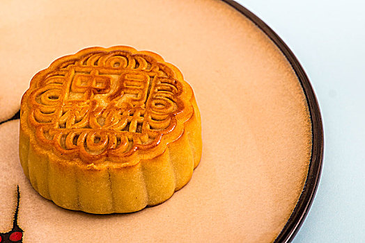 中国传统莲蓉月饼