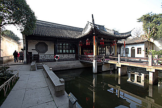 绍兴,古城,古文化街区,建筑,房子,民房,住宅,河道,小桥,流水,破旧,年久,特色,鲁迅,故居,祖居,完整,文物