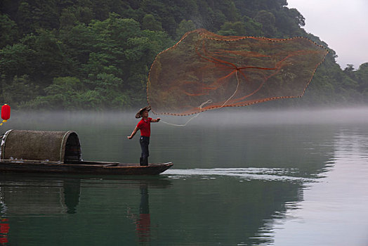 摄影天堂,旅游胜地,湖南郴州市资兴市雾漫小东江景区