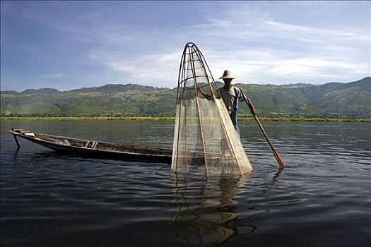 男人,划桨船,茵莱湖,掸邦,缅甸,东南亚