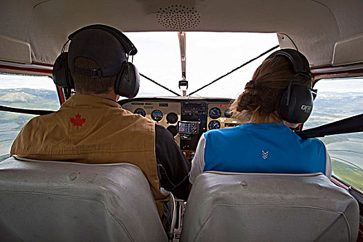 副驾驶员,驾驶室,两栖飞机,空中,育空地区,加拿大