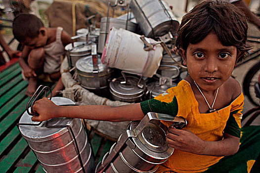 孩子,铝,午餐,容器,人力车,父亲,拉拽,办公室,衣服,制革厂,工人,达卡,城市,孟加拉,十二月,2007年