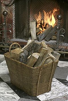木柴,篮子,靠近,壁炉