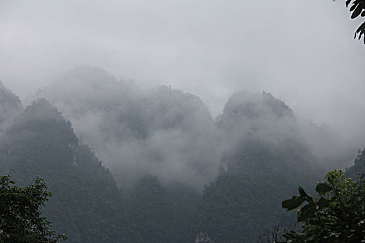 峨眉山