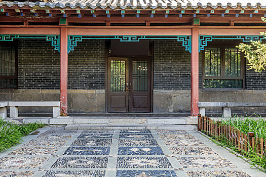 中式传统建筑,济南趵突泉景区沧园