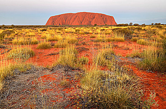 乌卢鲁巨石,石头,日落,乌卢鲁卡塔曲塔国家公园,北领地州,澳大利亚