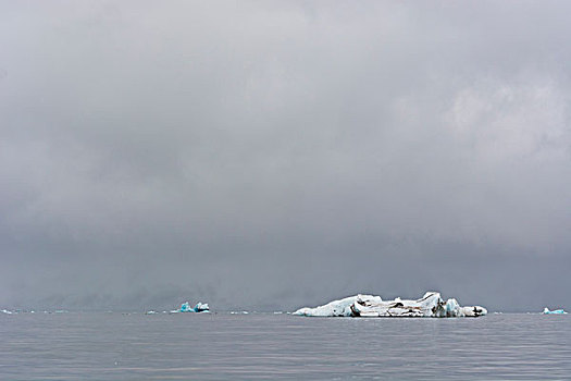 挪威,斯瓦尔巴特群岛,斯匹次卑尔根岛,冰,静水,声音