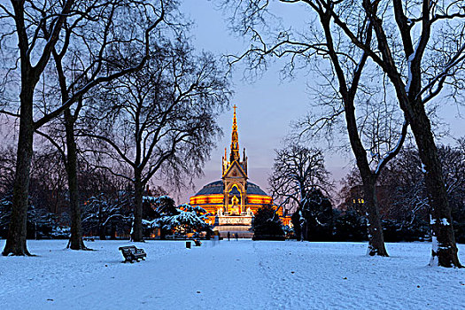 英格兰,伦敦,皇家,阿尔伯特亲王纪念碑,雪中,肯辛顿花园
