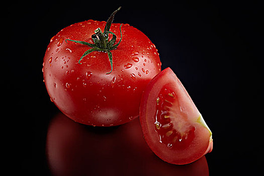 清新,西红柿,切片,水,块,暗色,玻璃,盘子