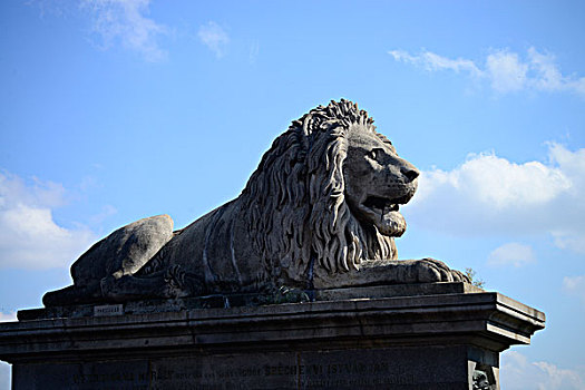 布达佩斯,狮子