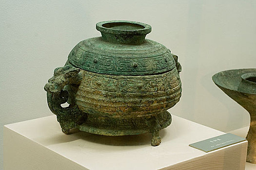 内蒙古博物馆陈列战国青铜