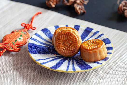 中国传统佳节中秋节美食月饼特写