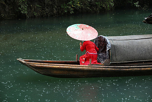 宜昌,三峡人家,长江,运输,航道,民俗,表演,风景,景点,旅游,高山,瀑布,河流,神秘,树木,植被,峡谷,壮观