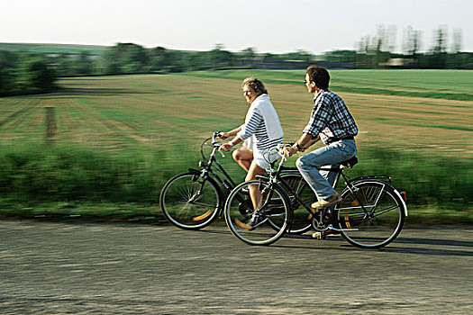 情侣,骑,自行车,乡村